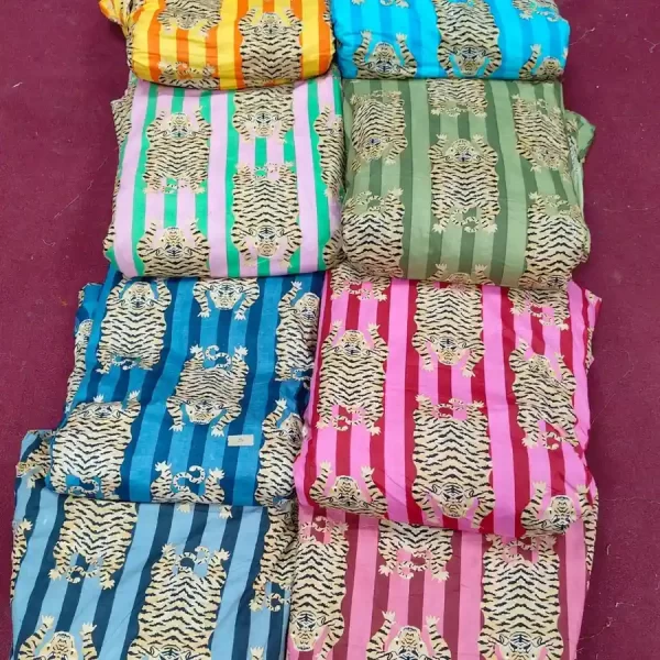 Cotton running print fabric
